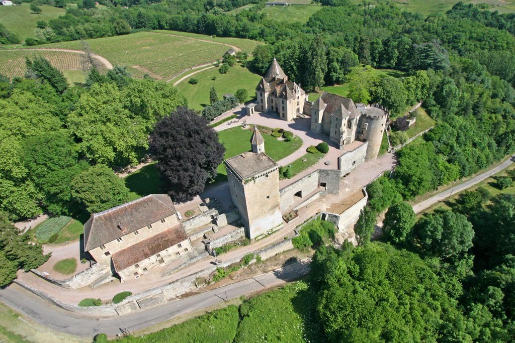 Logis Des Trois Maures Hotel Couches Bagian luar foto